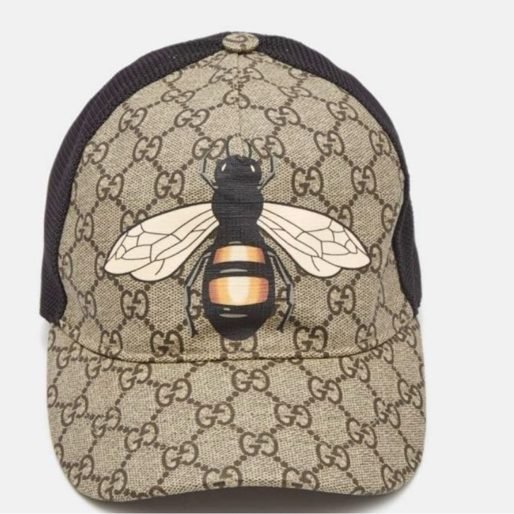*Rare* Gucci Supreme Bee Mesh Trucker Hat Beige and Brown